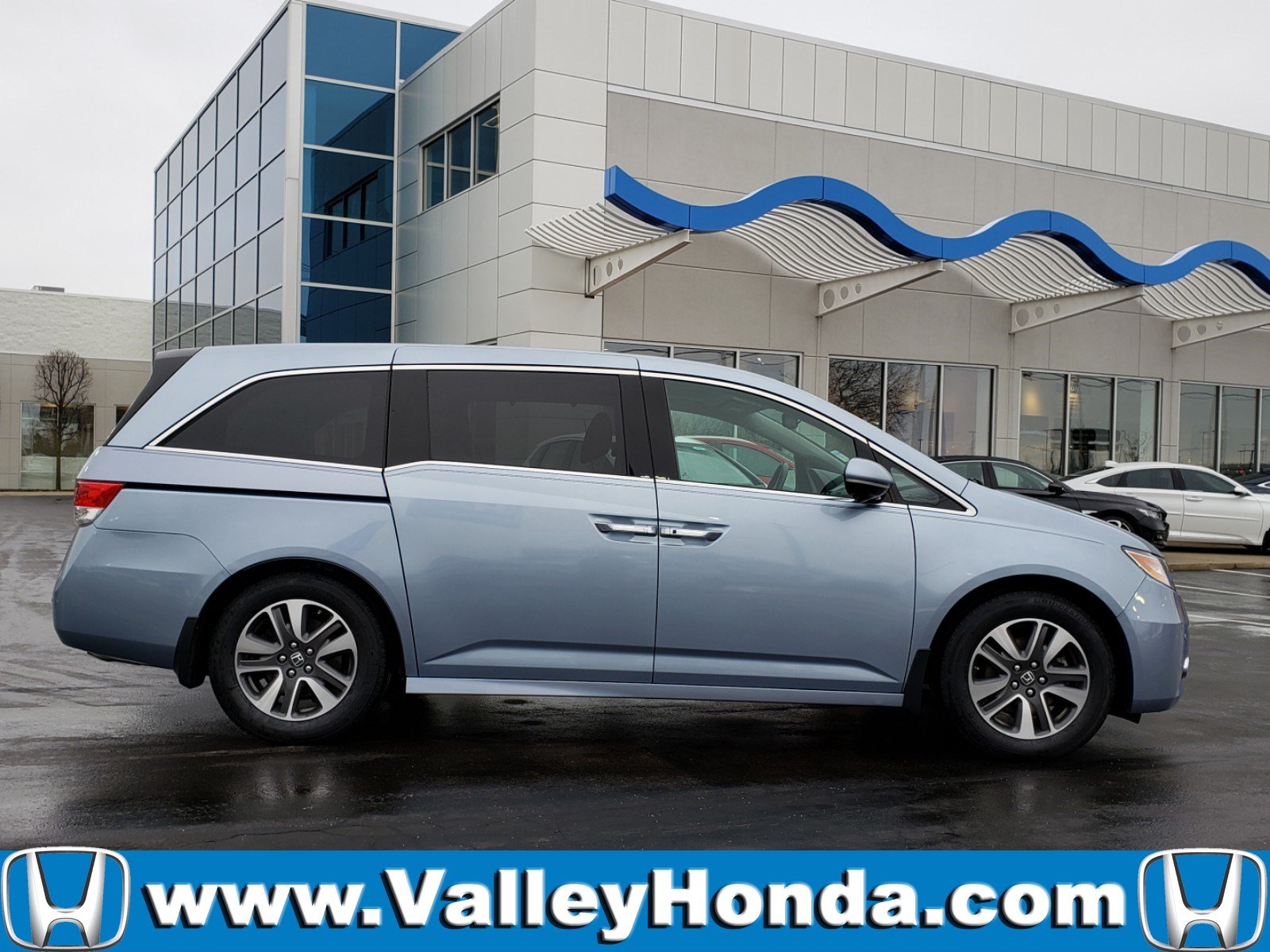 Pre Owned 2014 Honda Odyssey Touring Mini Van Passenger In Aurora